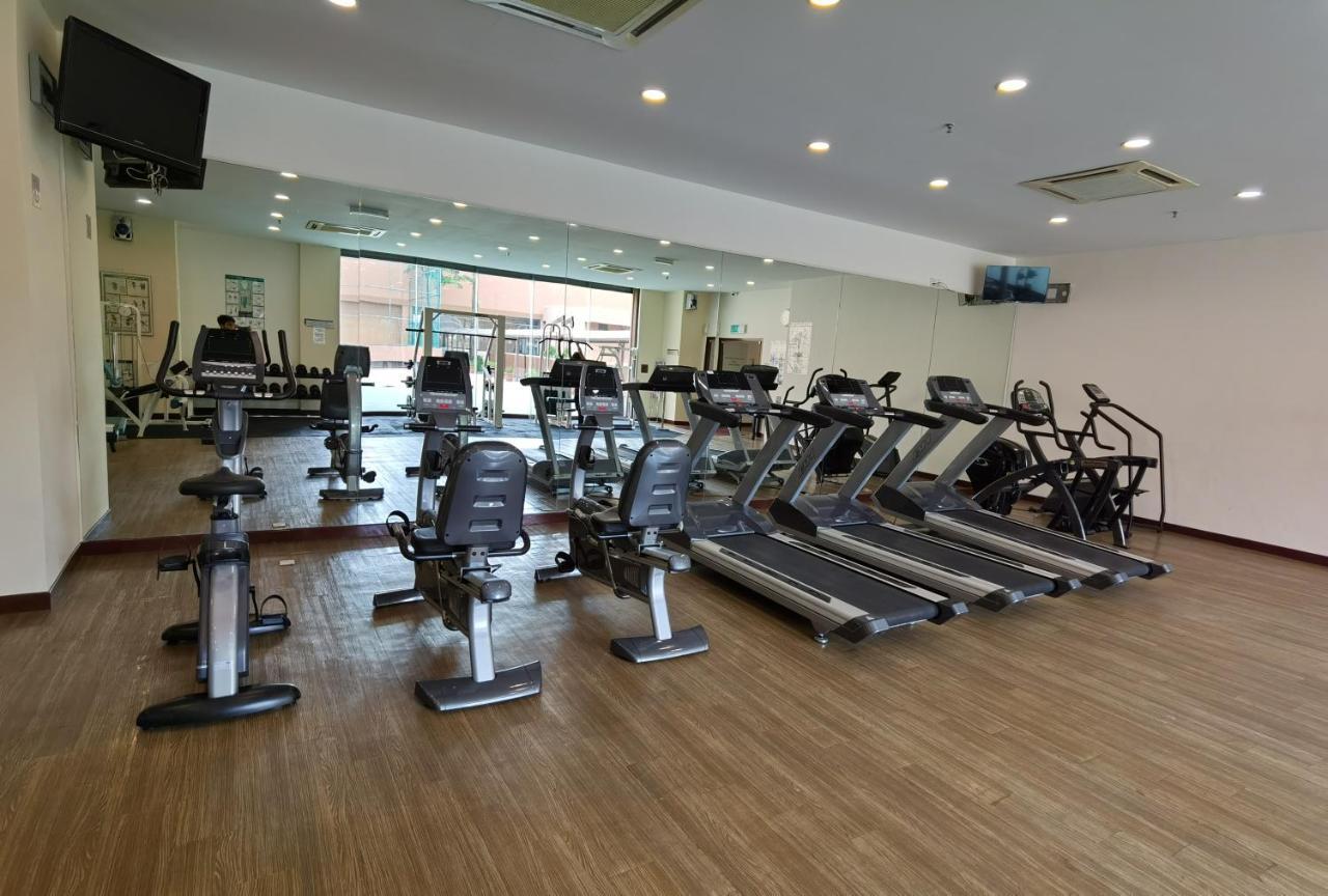 Grand Millennium Suite At Berjaya Times Square Kl Kuala Lumpur Exterior photo
