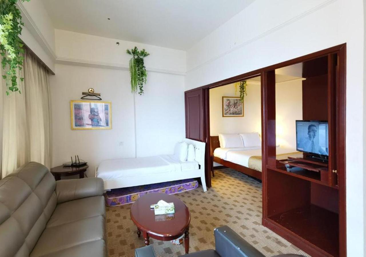 Grand Millennium Suite At Berjaya Times Square Kl Kuala Lumpur Exterior photo